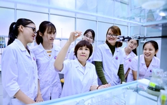 Chuyện về nhà khoa học nữ không thích… Tết