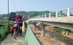 Những nhịp cầu dân sinh đem xuân về, xóa thế “ốc đảo”