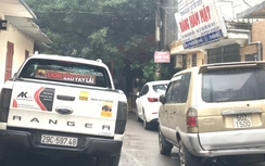 Xử lý thế nào khi ô tô đỗ vô ý thức trước cửa nhà?