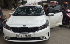 Vụ mở cửa xe gây tai nạn “rối” chuyện bồi thường