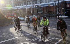 Toàn bộ phương tiện ở London phải là xe năng lượng mới đến 2050