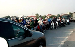 Hà Nội: Ùn tắc lan ra... ngoại thành