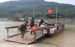 Thanh Hóa: Bến đò không phép ngang nhiên hoạt động