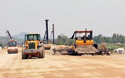 “Chạy nước rút” thông tuyến cao tốc Tam Kỳ - Quảng Ngãi