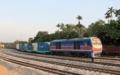 Rộng đường phát triển vận tải hàng hóa bằng đường sắt liên vận