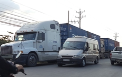 QL62 quá tải, đường hẹp