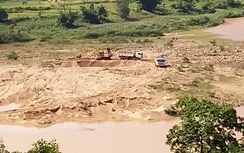 Quảng Trị nói gì về tận thu khoáng sản "giá bèo"?