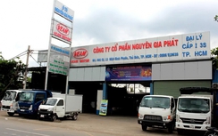 Showroom ô tô cho thuê cả... cẩu để qua mặt đăng kiểm
