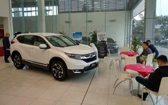 Mua xe ngoại phải “đấu giá” phụ kiện, khách tìm mua xe nội