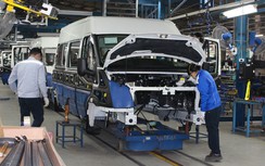 Thông tư mới mở toang cửa cho hãng ô tô nội