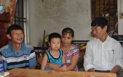 Xót cảnh ông bà ngoại già nuôi cháu mồ côi