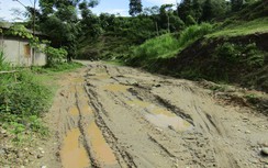 Đường Nà Chì - Quảng Nguyên xuống cấp trầm trọng