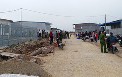 Giang hồ "xâu xé" đất quốc phòng: Chính quyền dựng rào ngăn tái chiếm