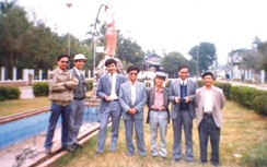 Kỹ sư Việt hồi sinh đường 13 Bắc Lào dưới làn đạn phỉ