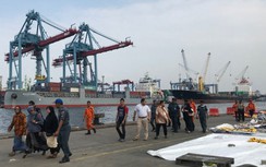 Indonesia ngừng tìm kiếm các nạn nhân trong vụ máy bay rơi