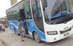 Cuối năm, xe khách trá hình lộng hành quanh bến Mỹ Đình