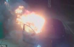 Anh truy tố, phạt tù hành khách tưới xăng đốt xe taxi