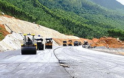 Thông xe, miễn phí lưu thông hầm Cù Mông dịp Tết