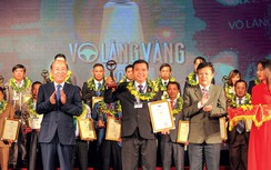 “Bác tài” Vô lăng vàng nối dài hành trình nhân ái