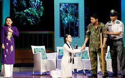 Sân khấu cải lương miền Nam nỗ lực sáng đèn trước bão gameshow