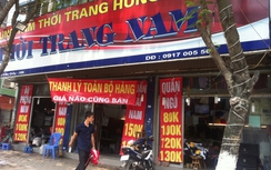 Đến hẹn lại lên, thời trang “siêu rẻ” tung hoành vỉa hè