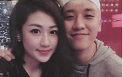 Tú Anh bị chỉ trích vì thân mật "quá trớn" với Seung Ri BigBang