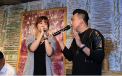 Sau màn cầu hôn "sốc", Trấn Thành tình tứ song ca cùng Hari Won