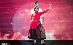 Video: Ấn tượng thử thách chụp ảnh selfie trong chung kết The Face