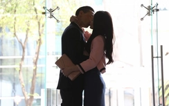 Lộ hình ảnh Chi Pu khóa môi Kim Lý