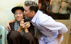 Đàm Vĩnh Hưng thường "tắt điện" khi đứng trước Hoài Linh