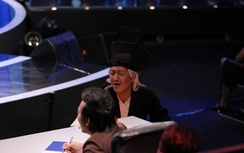 Chuyện lạ ở "Ơn giời": Quá bế tắc, trưởng phòng tự xuống nhấn chuông