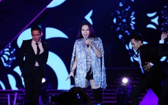 Mỹ Tâm, Tóc Tiên "thiêu cháy" sân vận động Hàng Đẫy