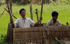 Cựu thành viên 365 bối rối cảnh "đi cầu" trong Dạ cổ hoài lang