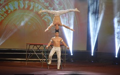 Quốc Cơ - Quốc Nghiệp khiến khán giả Hà Nội thót tim