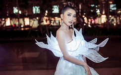 Tiêu Châu Như Quỳnh gây sốc với váy gắn 3.000 đèn led