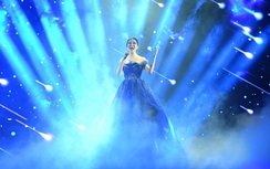 Hoa hậu Nguyễn Thị Huyền gây bất ngờ khi khoe giọng hát