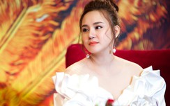 Vy Oanh: Lớn lên trong cùng cực để thành ca sĩ nổi tiếng