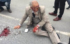 Xôn xao video màn bốc đầu xe máy như phi ngựa của cụ ông