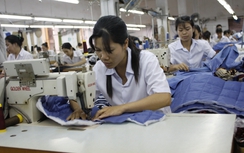 Lương tối thiểu vừa tăng đã lạc hậu