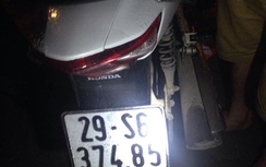 Đi xe biển giả, đem vam phá khóa đụng 141