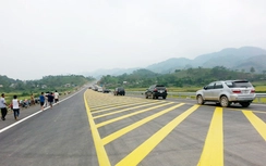 Bị CSGT thổi phạt trên đường cao tốc, đến đâu để giải quyết?