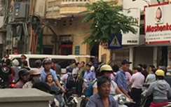 Nổ bốt điện trước cửa công an phường, một người bị thương nặng