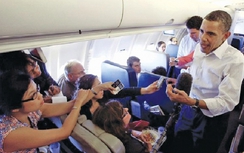 Hậu trường phóng viên tháp tùng Tổng thống Mỹ