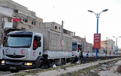 Nga lo vũ khí tuồn vào Syria từ "hàng nhân đạo"