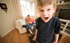 Cảnh giác trẻ nghịch quá hóa... “tăng động”