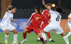 Tuyển nữ Việt Nam đá giao hữu với toàn “hàng khủng”