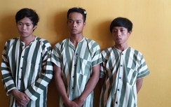 Công an khu vực tay không hạ 3 tên cướp