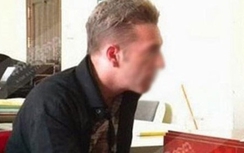 Dâm ô trẻ em, giáo viên người nước ngoài lĩnh 4 năm tù