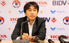 VFF đang toan tính gì khi chưa sa thải HLV Miura?