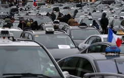 Giao thông Paris hỗn loạn vì đình công trên diện rộng